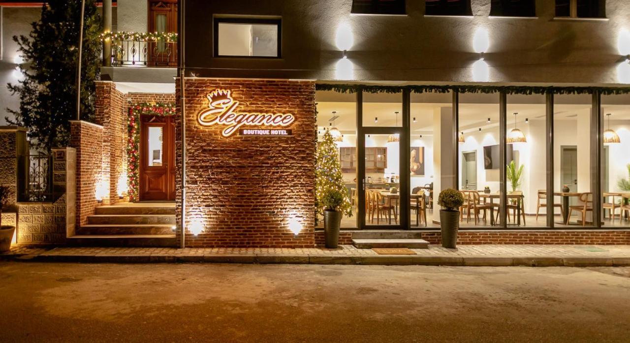 Elegance Boutique Hotel Korce Bagian luar foto